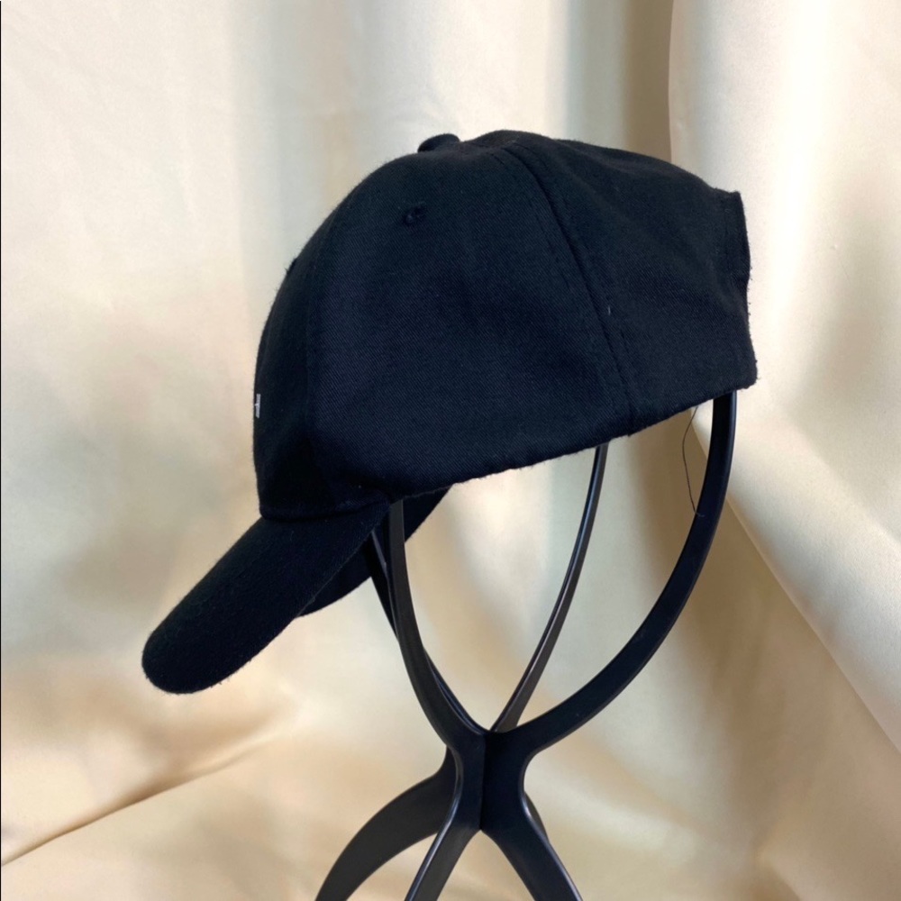 Essentials baseball cap 🧢 - Picture 2 of 4